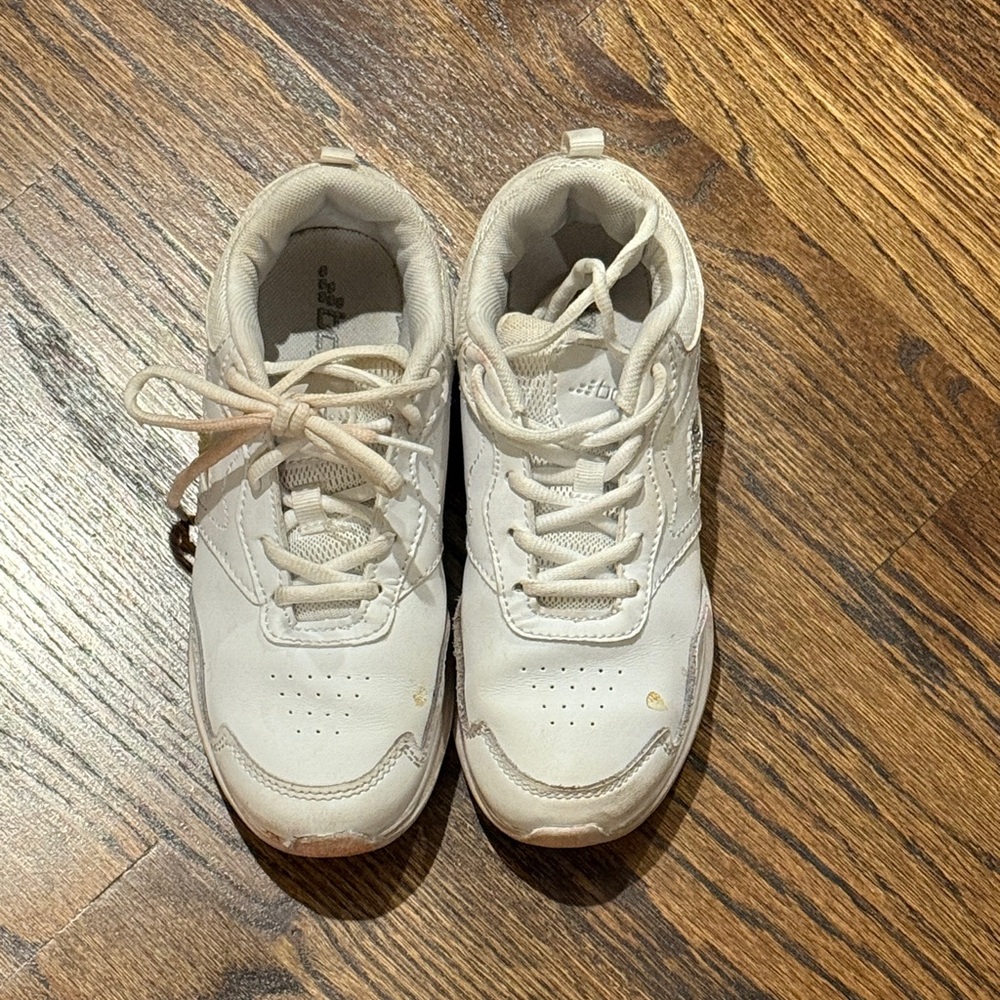 BCG Cream Kids Cheer Shoes